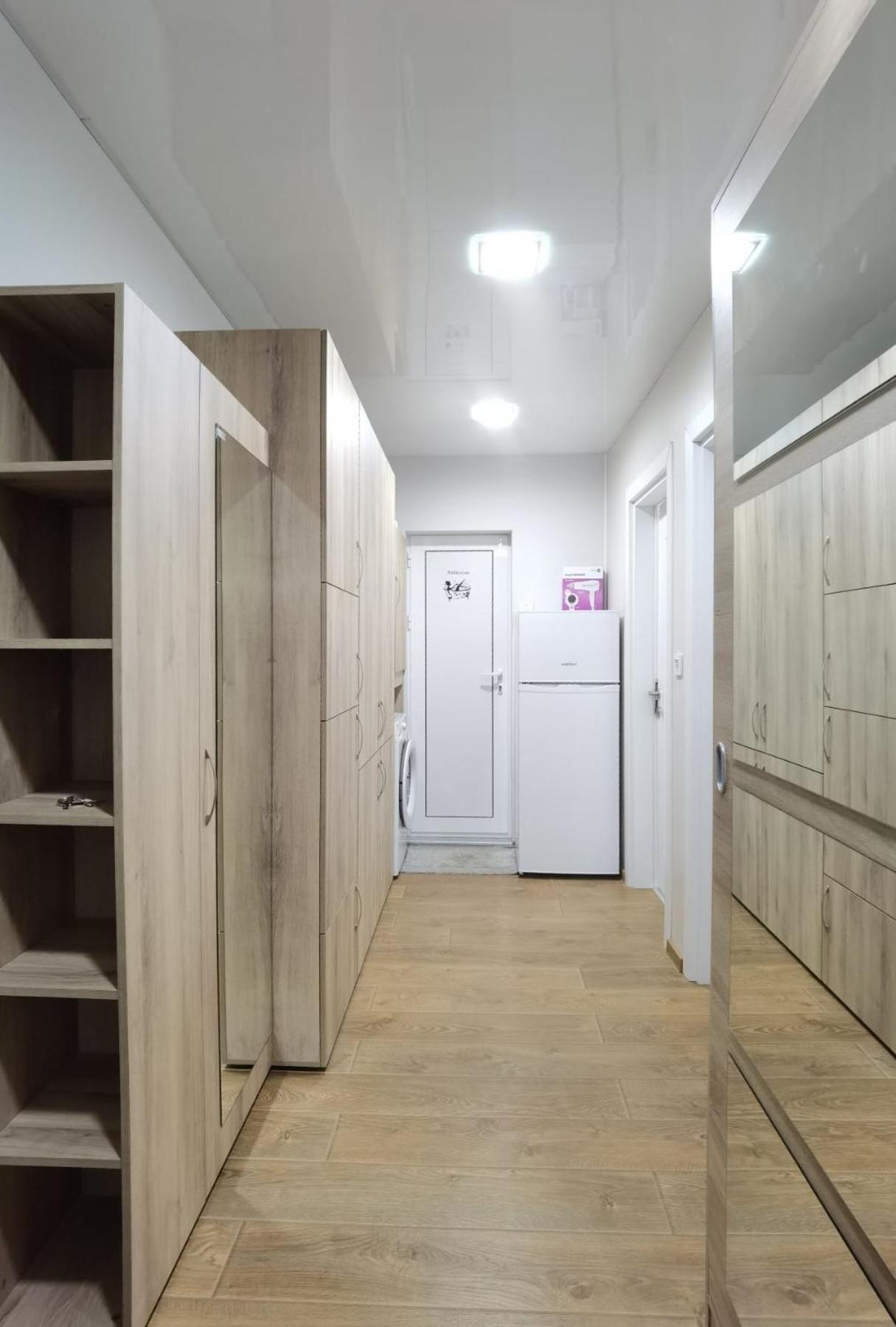 Diana Apartment ルセ エクステリア 写真
