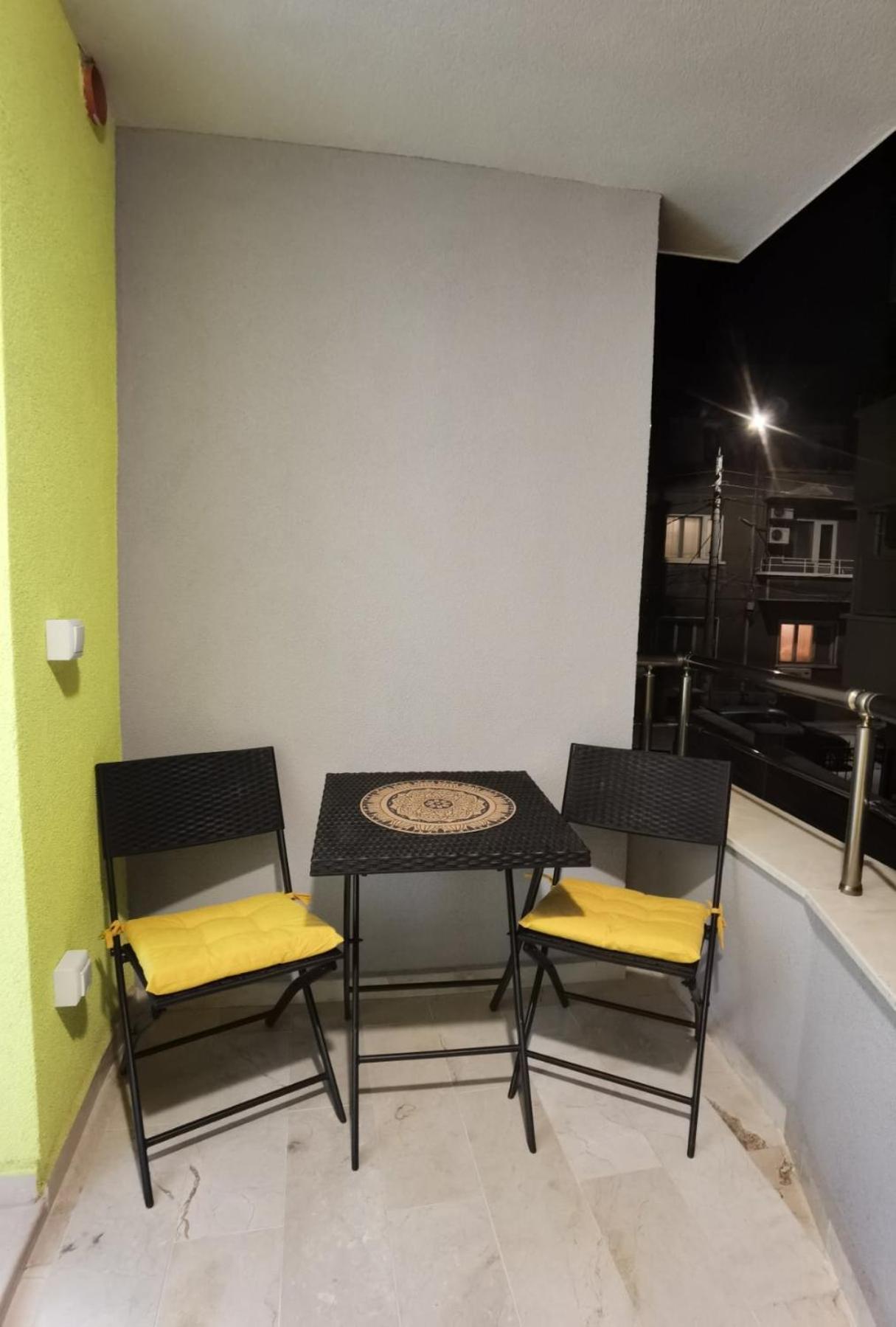 Diana Apartment ルセ エクステリア 写真