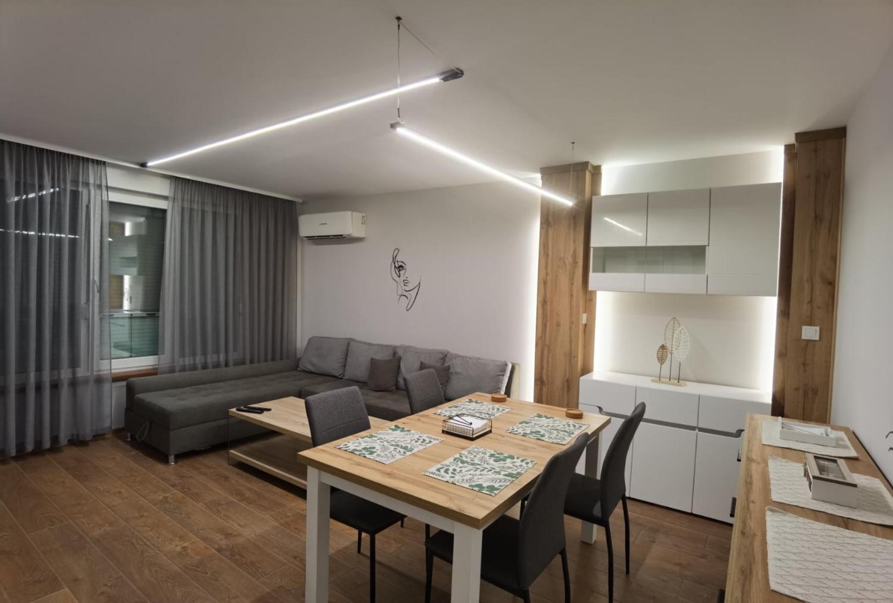 Diana Apartment ルセ エクステリア 写真